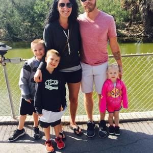 Meet your Posher, Levi